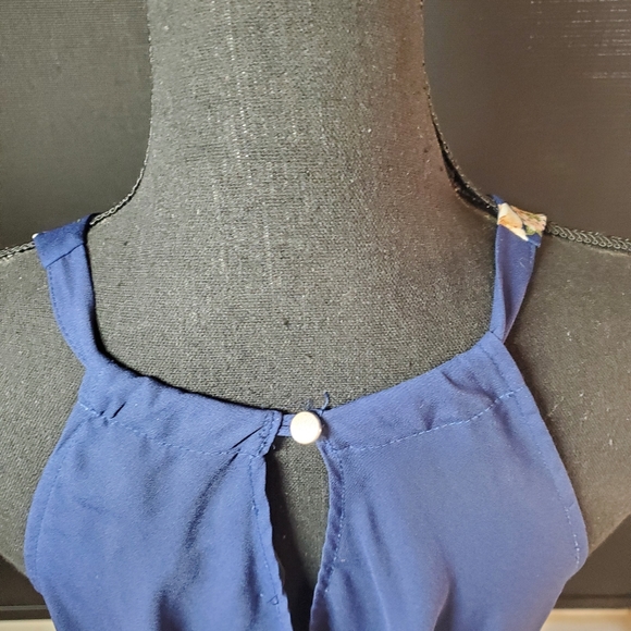 Forever 21 summer blouse - Picture 3 of 8